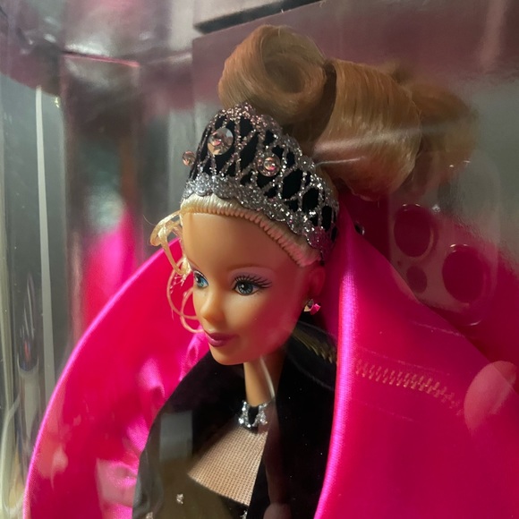 1998 Happy Holidays Barbie in box, great condition! - Picture 3 of 6